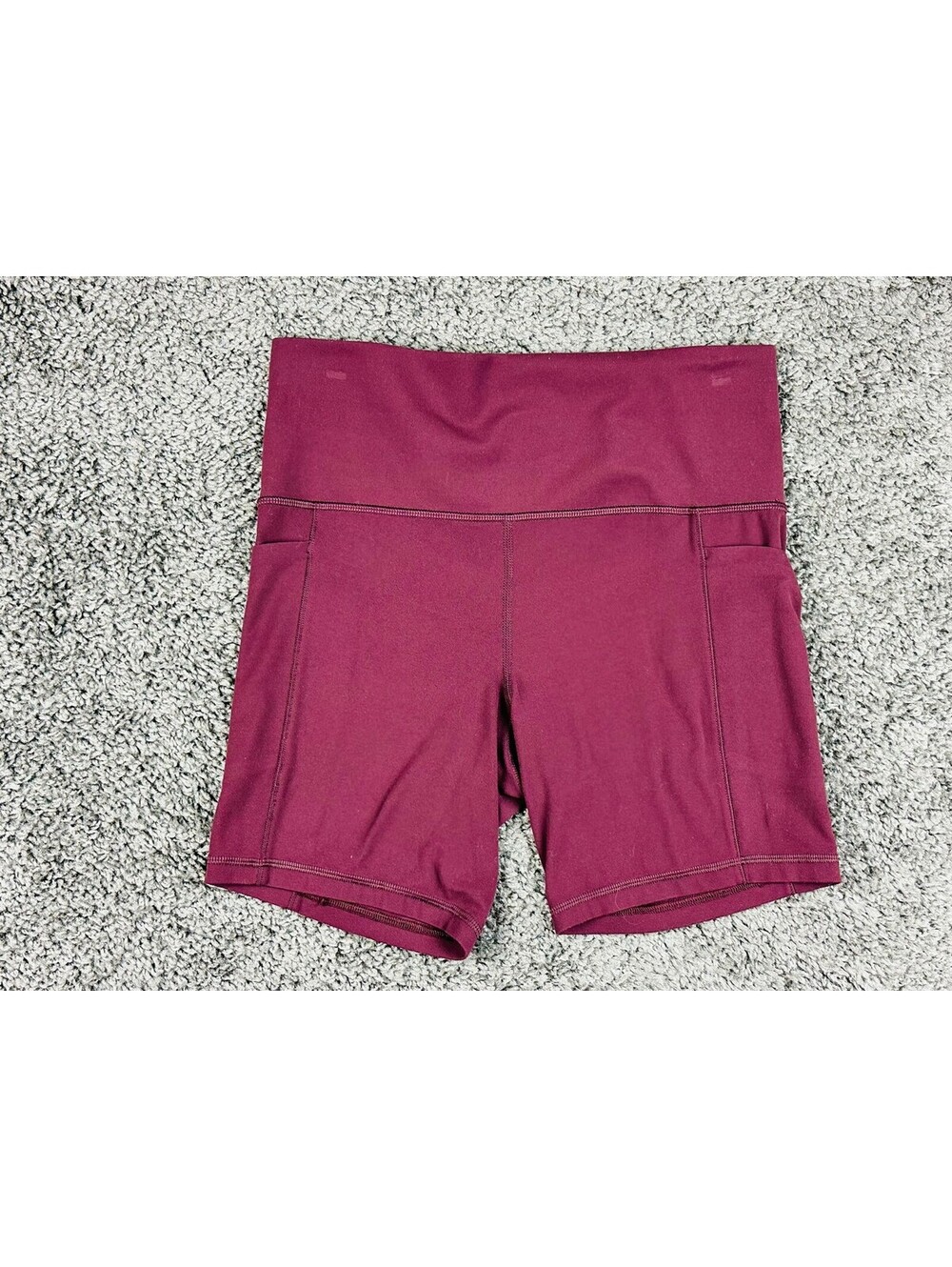 Athleta Womens M Cranberry Red Salutation Stash Pocket II 7" Short Powervita
